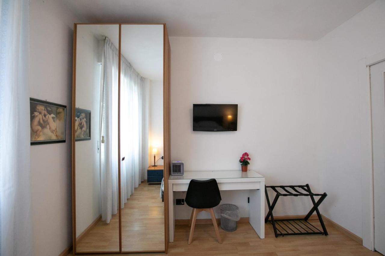 Mirea'S Rooms Ascoli Piceno Eksteriør billede