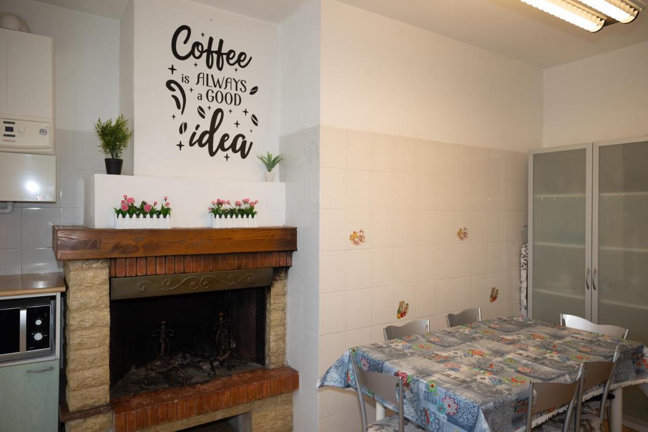Mirea'S Rooms Ascoli Piceno Eksteriør billede
