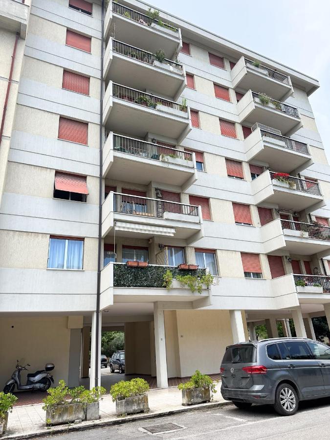 Mirea'S Rooms Ascoli Piceno Eksteriør billede